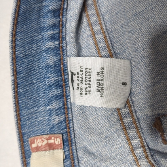 Vintage Y2K Levi's 515 Rolled Hem Women's Jean Shorts US Size 8 - Picture 4 of 5